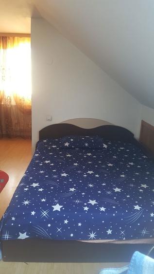 Inchiriez apartament (mansarda)zona centrala ,centrala proprie,balcon inchis, 1250 lei - 3