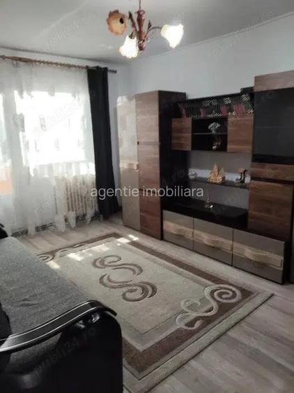 3 Camere zona Dacia - Columnei 3 Camere zona Dacia - Columnei