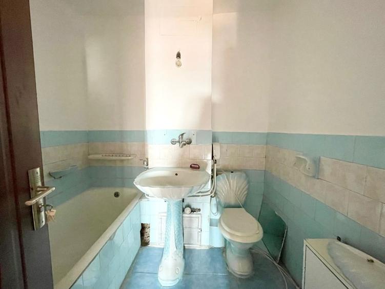 Proprietar, vand apartament in Tg Mare, Deta - 6