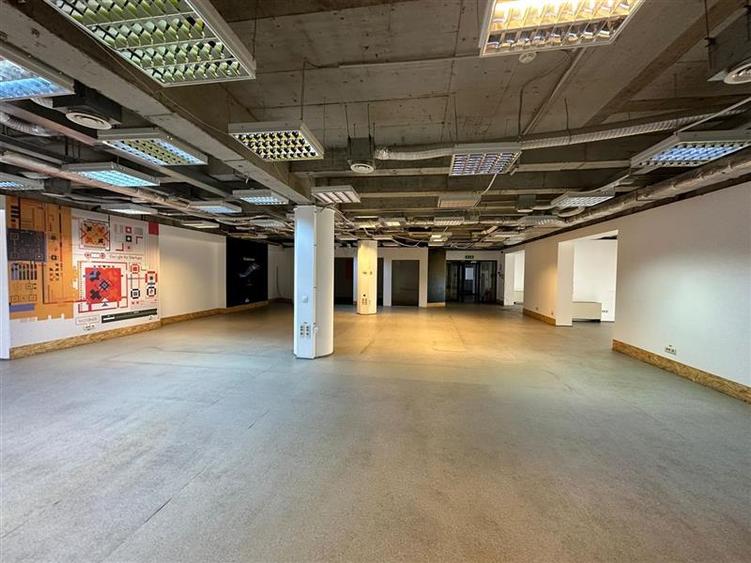 Inchiriere spatii birouri Universitate - de la 201 mp - 16