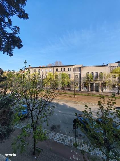 Cladire istorica, 175mp-5 camere, etaj 1, terasa si balcon, zona Iosef - 2
