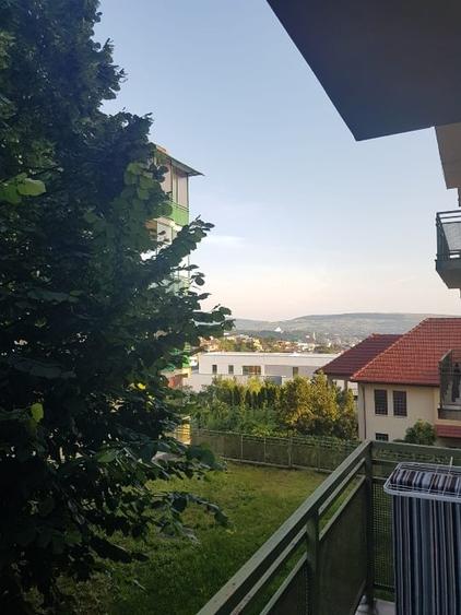 Inchiriez apartament 2 camere, orientare sudica, zona linistita - 1