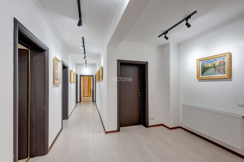 Brancoveanu-Alunisului,S+P+E+p,eleganta renovata 2019,teren generos,10min.metrou