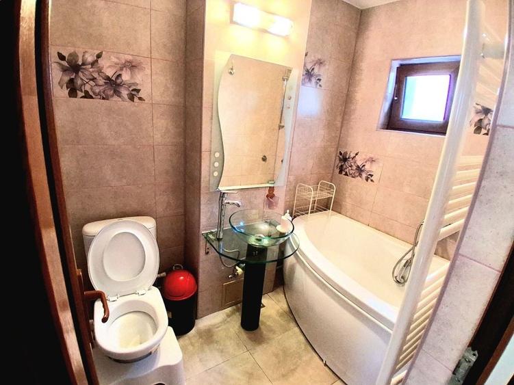 Apartament de vanzare - 8
