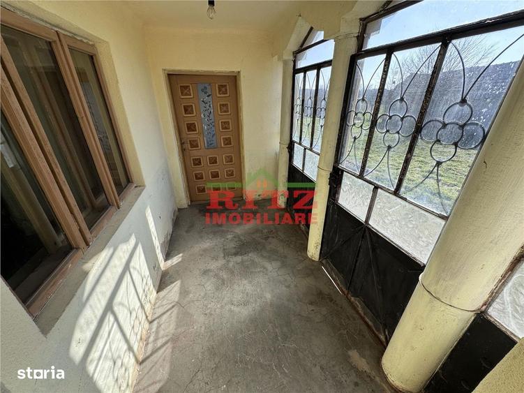 Nou! Casa+teren S=2812 mp, D=20 ml, Piatra-Olt! - 3