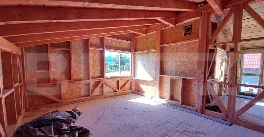 Casa ideal locuit 4 camere teren mare , zona excelenta Crist - 3