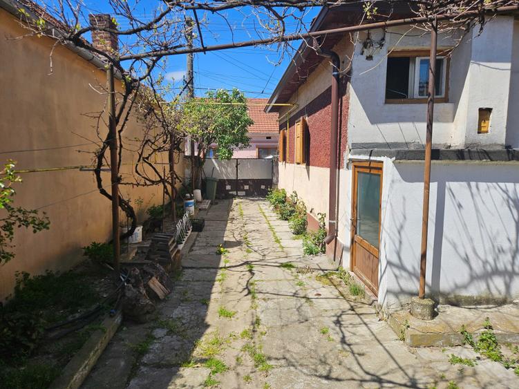 Casa de vanzare. - 2