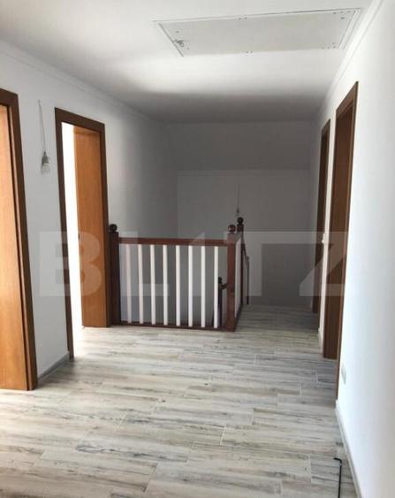 ???? Casa individuala de vanzare in Sanpetru 3 dorm - 5