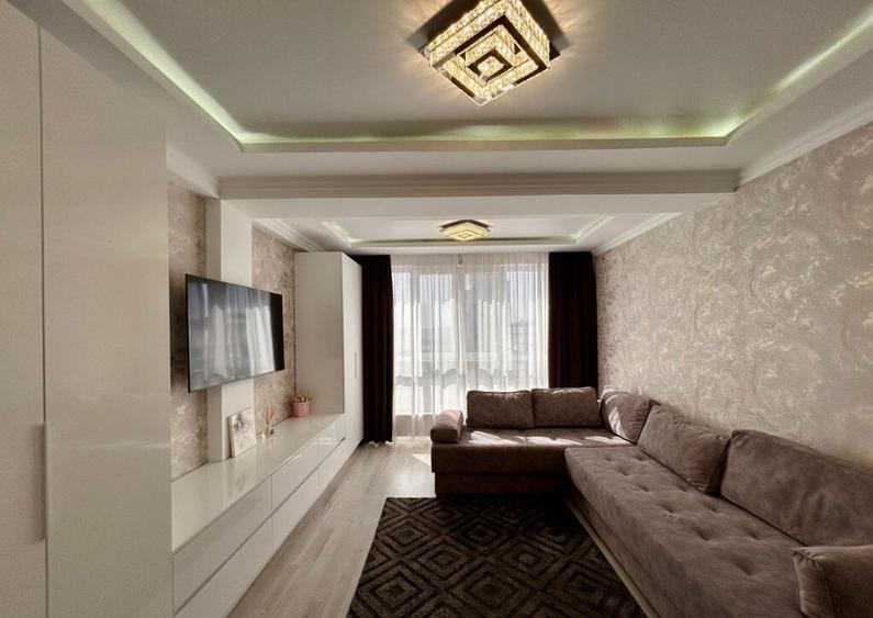 Oferim spre inchiriere un apartament cu 3 camere, in cartierul Zorilor - 4