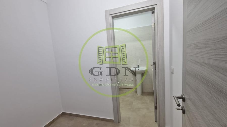 Spatiu comercial, 91mp, Rovine, zona Garii - 5