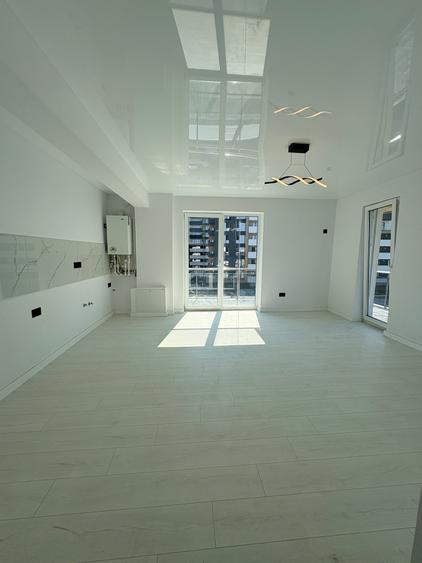 Apartament cu 2 camere semidecomandat în Titan — fotografia 1