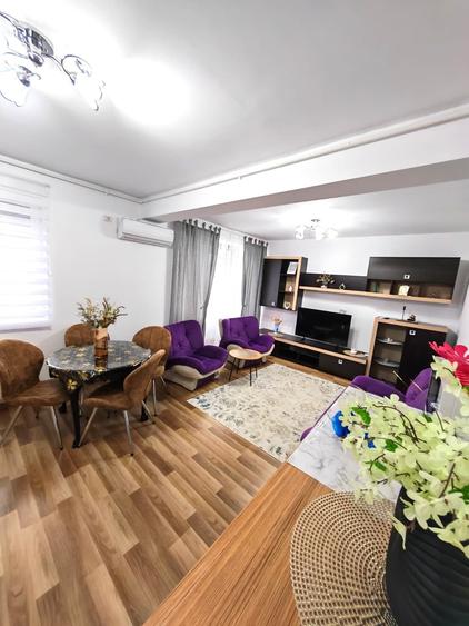 Apartament cu 2 camere semidecomandat în 13 Septembrie