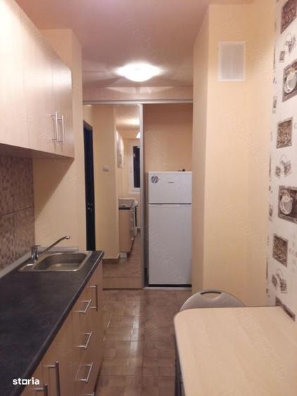 Apartament cu 2 camere în Victoriei