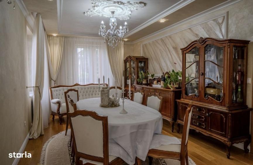 Casă cu 4 camere în Central