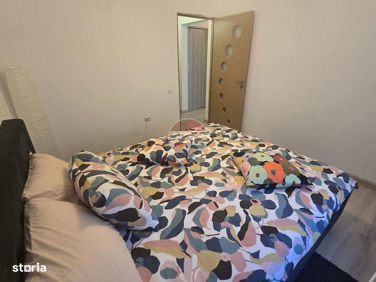 Apartament cu 3 camere de vanzare in zona Crangasi - 1
