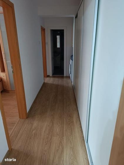 Apartament cu 3 camere în Decebal