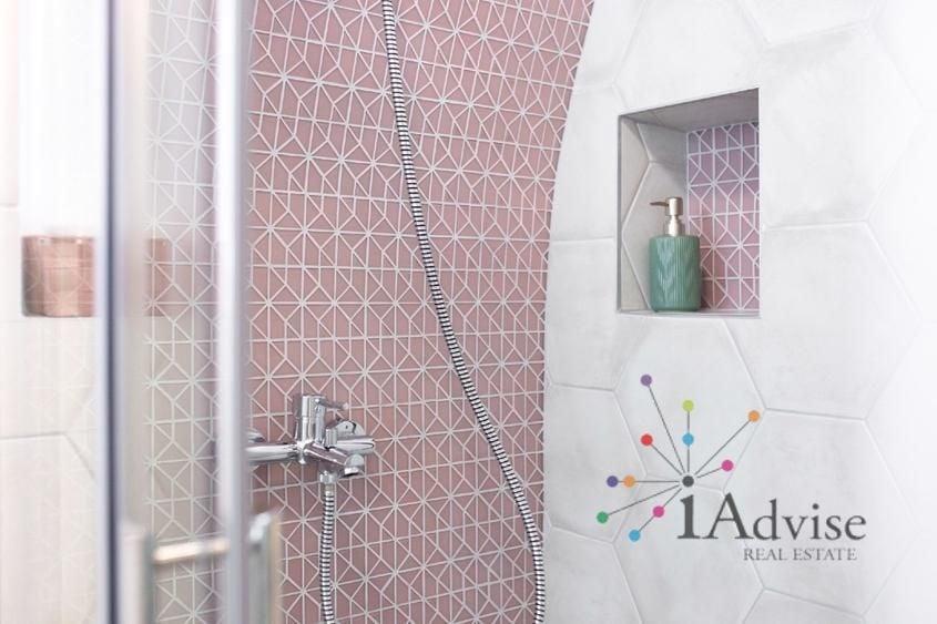 Apartament cu 5 camere decomandat, mobilat în Centrul Istoric