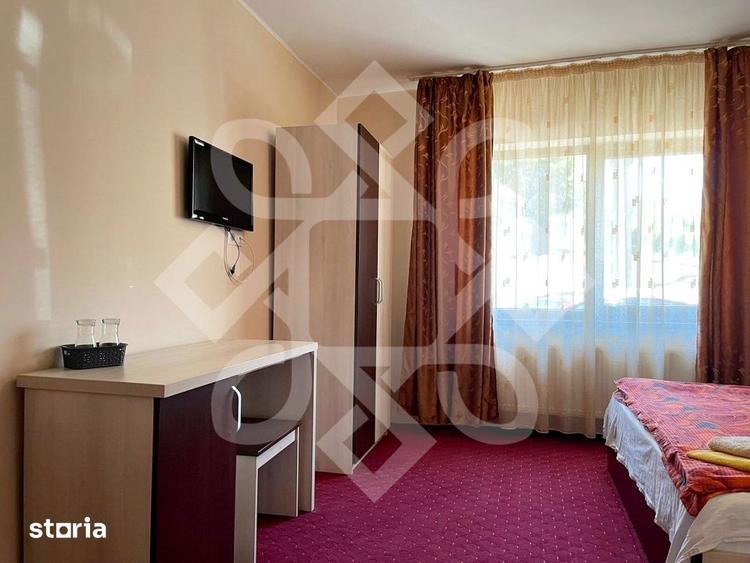 Casă cu 7 camere cu Teren 870 Mp în Sânmartin