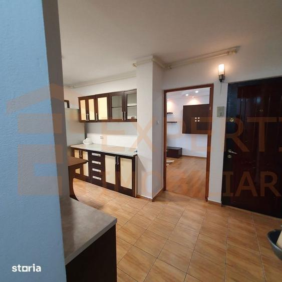 Apartament cu 2 camere decomandat în Tomis III