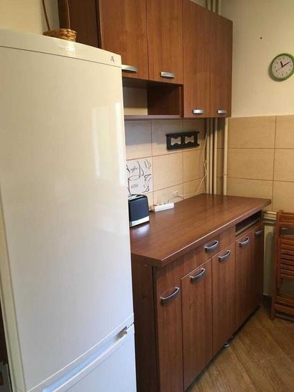 Garsonieră decomandată în Colentina