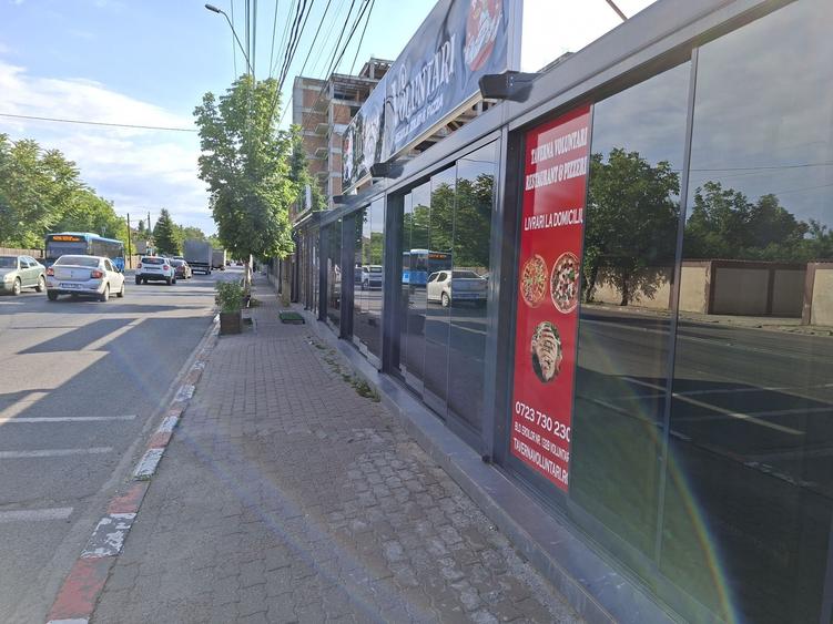 Spațiu comercial, de 330 mp, în Central