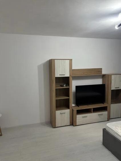 Garsonieră decomandată în Drumul Taberei