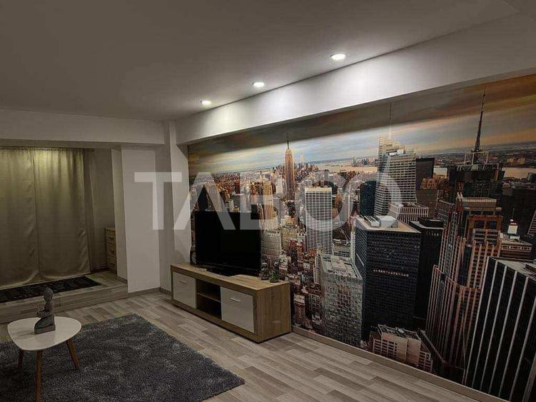 Apartament cu 3 camere decomandat, mobilat în Central