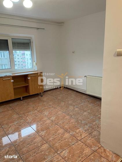 Apartament cu 3 camere în Rahova