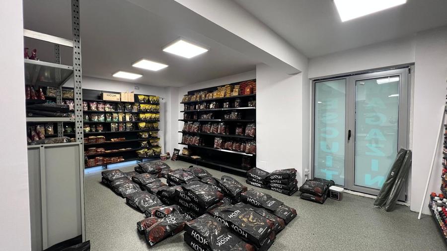 140 mp la Prelungirea Ghencea – Vitrină Stradală - 6