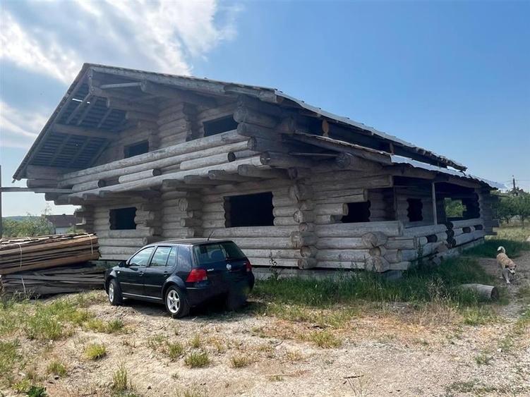 RECO Casa relocabila din busteni de molid - 4