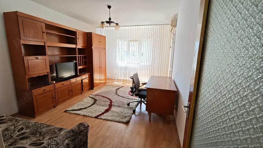 Garsoniera de inchiriat Vitan Olimpia