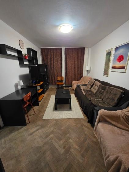 Inchiriez apartament cu 2 camere B-dul Ferdinand - zona Gara - 1