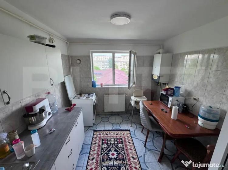 Apartament de vanzare, cu 2 camere, 49 mp, zona Micro 11 - 7