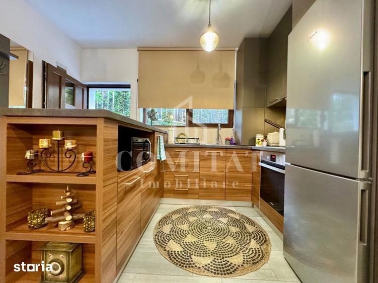 Apartament cu 3 camere, mobilat în Bună Ziua