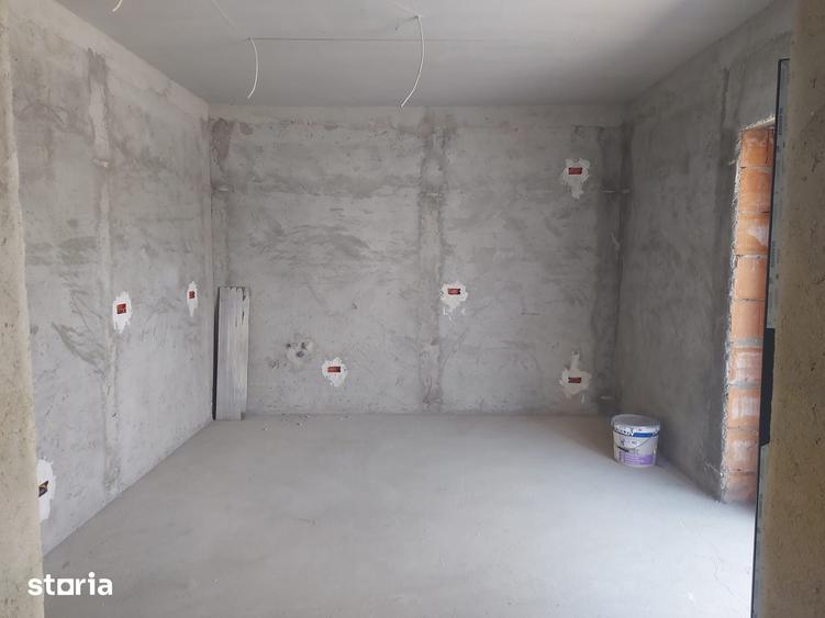 PROPRIETAR, Casa noua, 4 camere, 3 bai, metrou, - 8