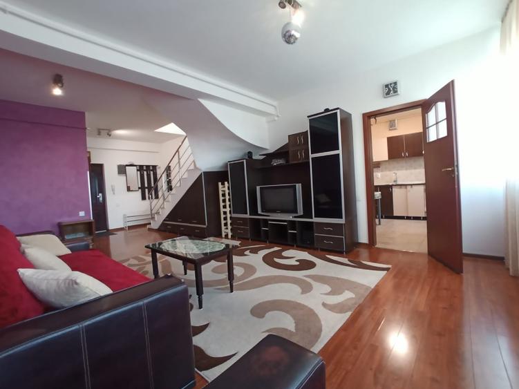 Oferta rara! Proprietar,penthouse108 mpu,mobilat utilat,centrala,parcare,2 bai  - 2