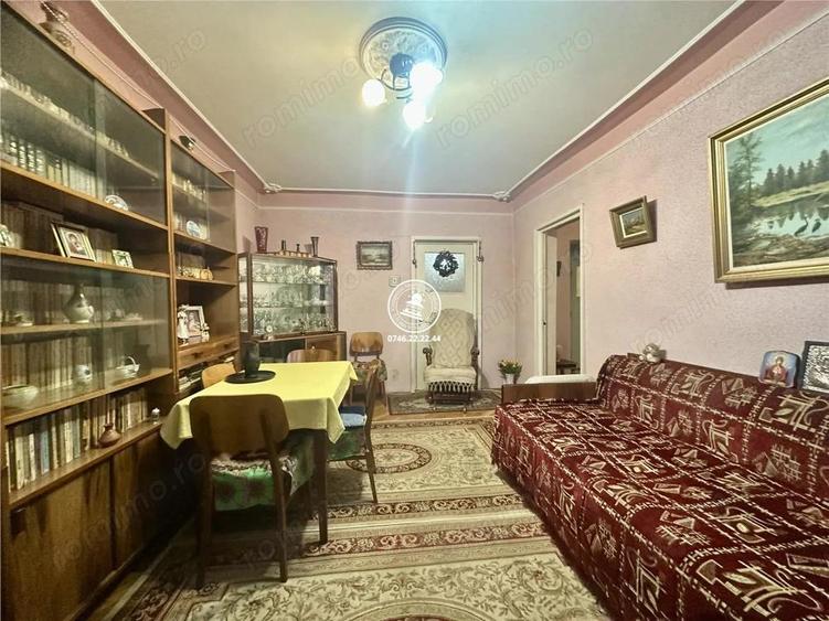 Apartament 3 camere de vanzare Centru - 13