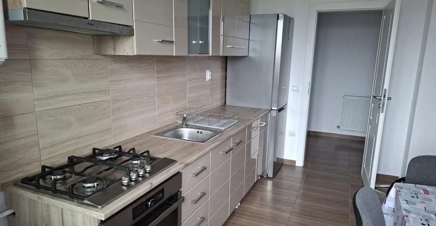 Inchiriere apartament 2 camere ( Bloc 2016-Parcare )-Tractorul - 1