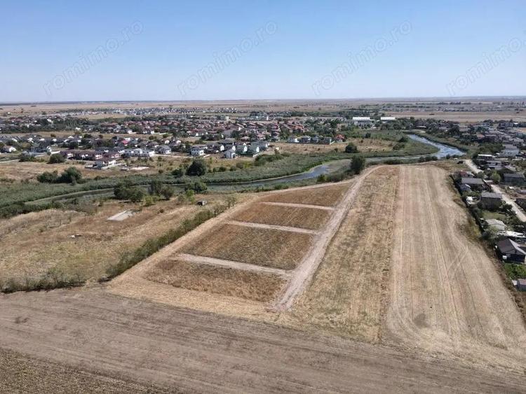 Teren Intravilan In Rate Com Berceni | superb, langa lac | #MG15 - 7