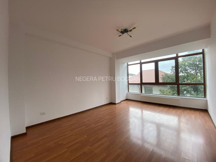 Colentina adiacent,Bulevardul Volutari,renovat nou,bucataria este noua,parcare. Colentina adiacent,Bulevardul Volutari,renovat nou,bucataria este noua,parcare.