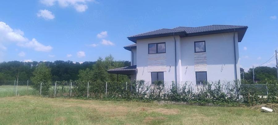 Casa de vanzare in Strejnicu - 3