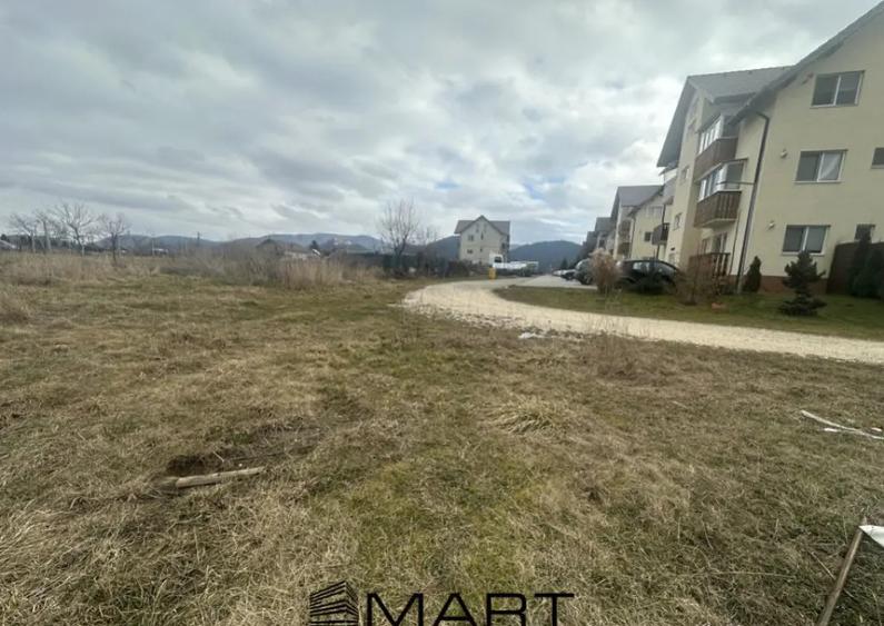 Teren Intravilan 1000 mp Rasnov - 2