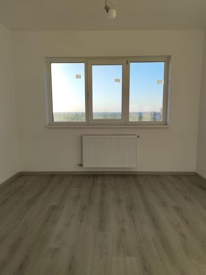 Garsoniera Finalizata Sector 4 - TVA 9% ! - 7