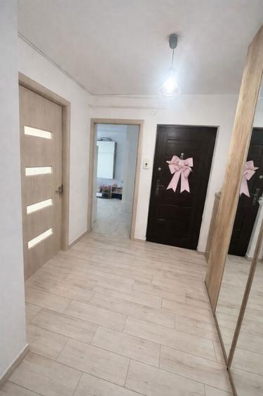 Apartament 2 camere, decomandat - 5