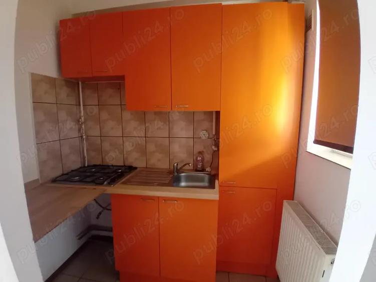 Garsoniera de inchiriat, zona centrala. - 5