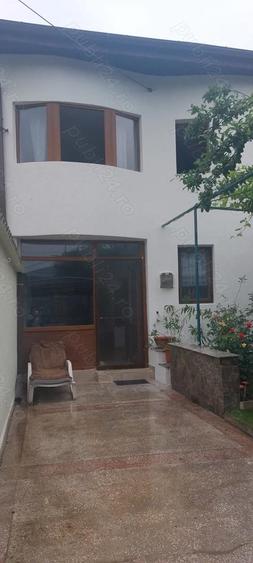 Vila spa?ioasa cu etaj, curte amenajata ?i acces excelent Sector 1, ?os. Chitilei - 9