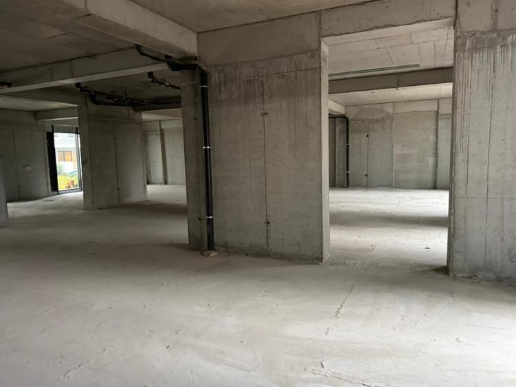 SPATIU COMERCIAL PIPERA - COMISION 0% - 5