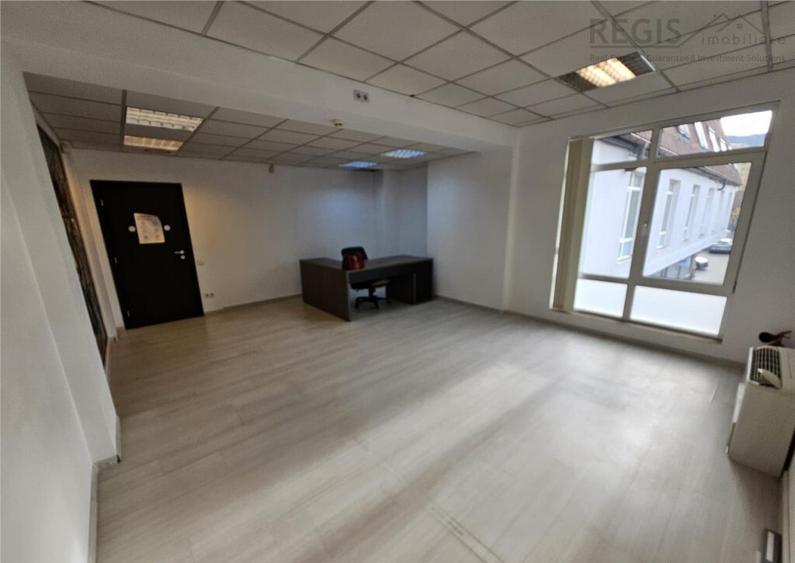 Spatiu birouri 110mp cu 2 locuri de parcare - 12