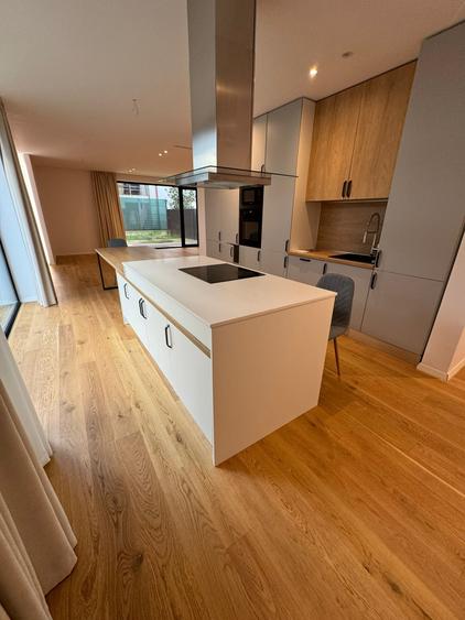 | Pipera | Ultralux | 260 mp | - 4