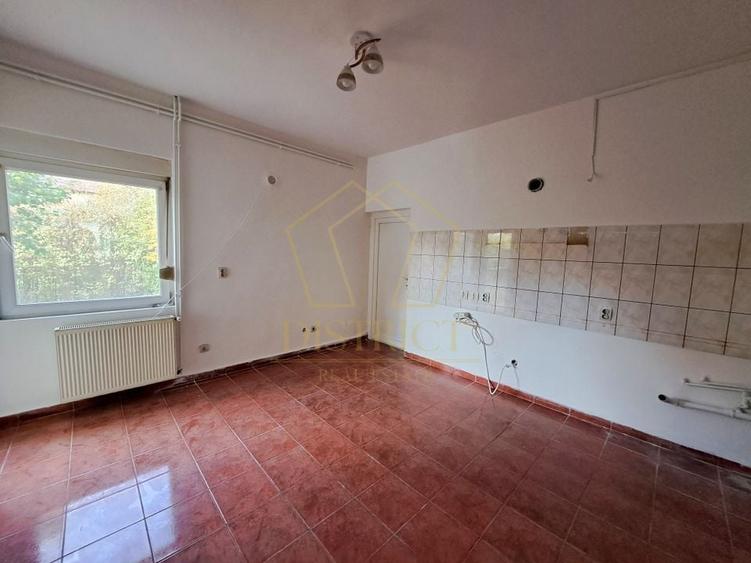 Com 0% Casă individuală cu 7 camere si garaj | Lidl Braytim - 9